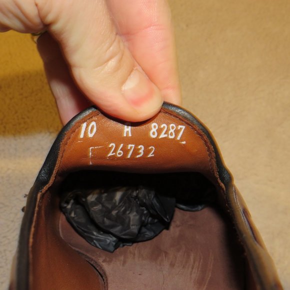 Allen Edmonds Grayson Horween Cordovan Loafers 10A main image 8